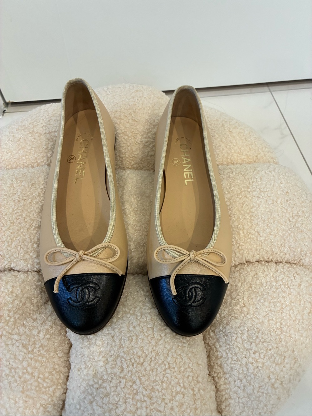 CHANEL Beige Leather Ballet Flats with Black Cap Toe